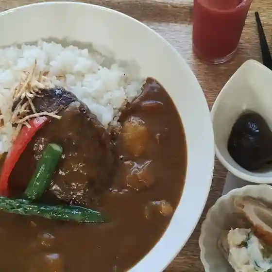 大八食堂