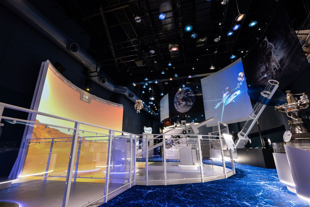 Saga Prefectural Space & Science Museum "Yumeginga"