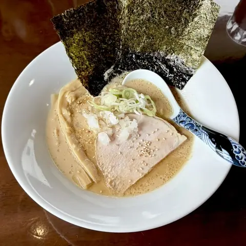 チニタ