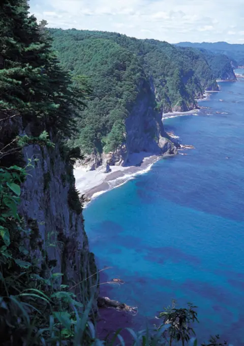 Unosu Cliff