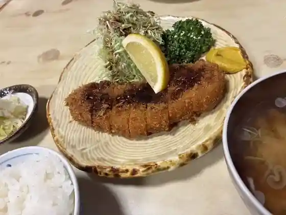 とんかつ 栄