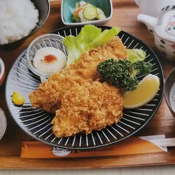 Omi-ya