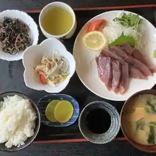 Momoya Shokudo