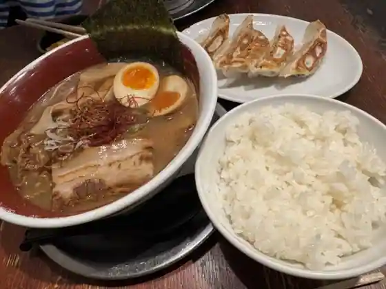 Toku Shima Ramen Men O Ageita Square