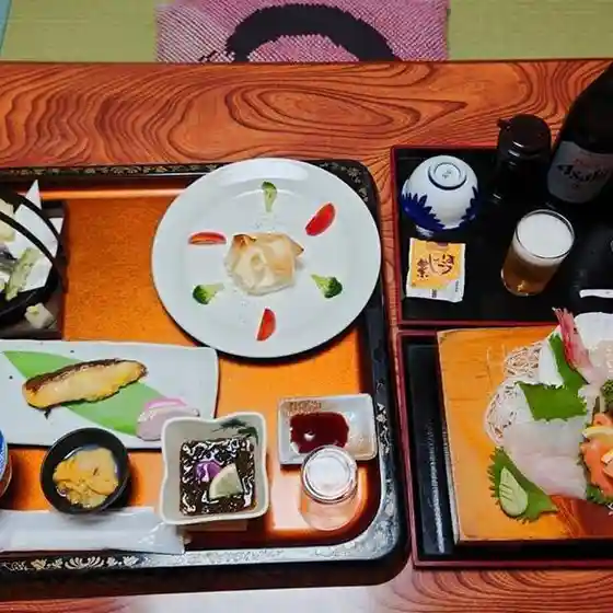 盃温泉 ホテル潮香荘
