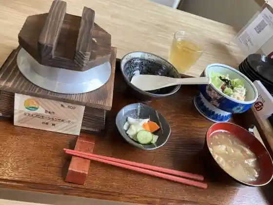 釜飯と牡蠣 まるお