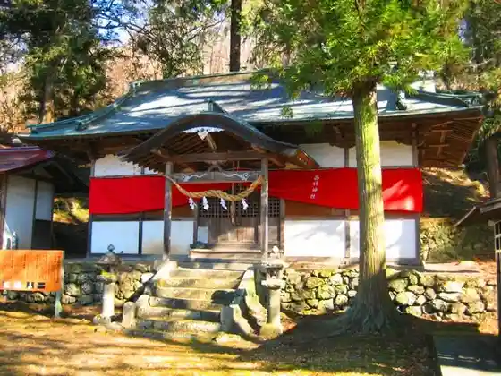 Ryoba Shrine