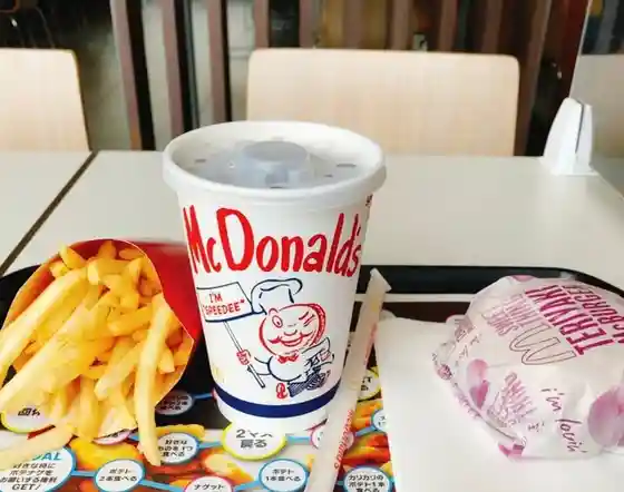 マクドナルド 富谷イオンショッピングセンター店