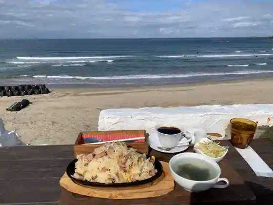 Beach Cafe & Outdoor ALOHA