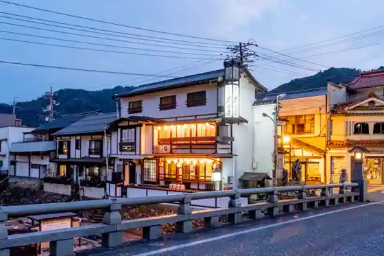 茶田屋