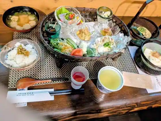 おちらと庵さえき