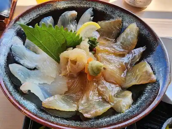 海の駅とまり 元気海