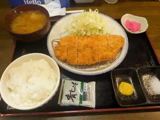 とん吉