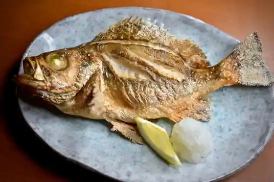 氷見 魚市場食堂