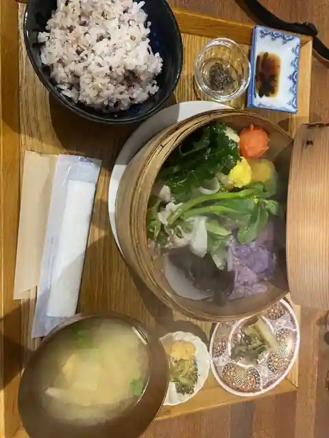 Yasaito Etosetora