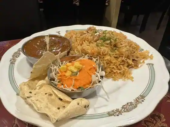 インディラ