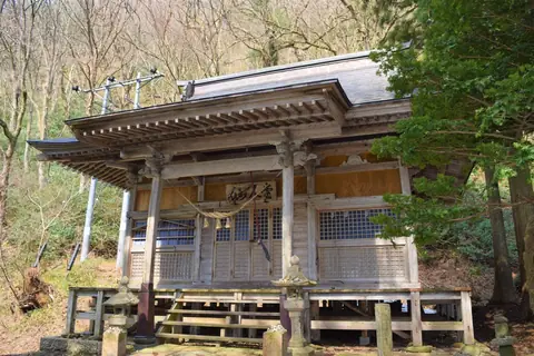 Togawa Shrine (Sennin Do)