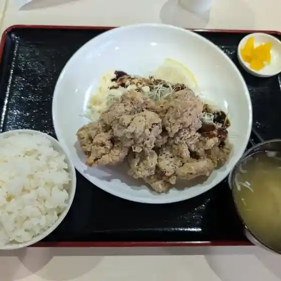 から揚げ専門店 こばしょぐ イオンモールつがる柏店