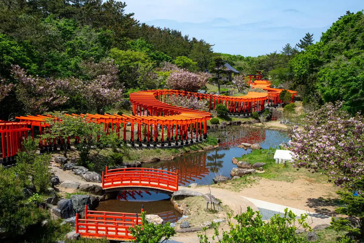 Kozan Inari Shrine
