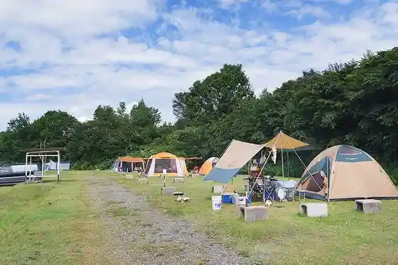 Nyu Guriinpia Tsunan Campground
