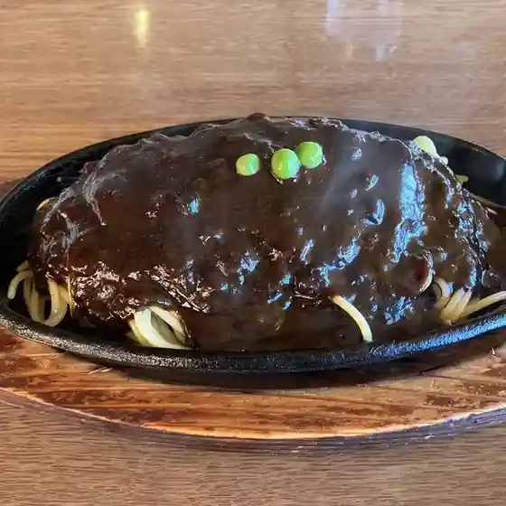 レストラン　フォレスト