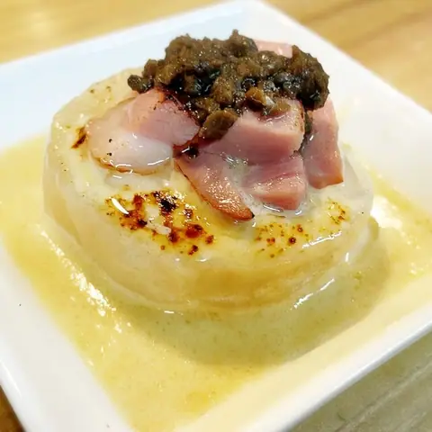 串と小皿料理 酒菜 鶴と亀