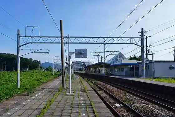 Nezugaseki Station