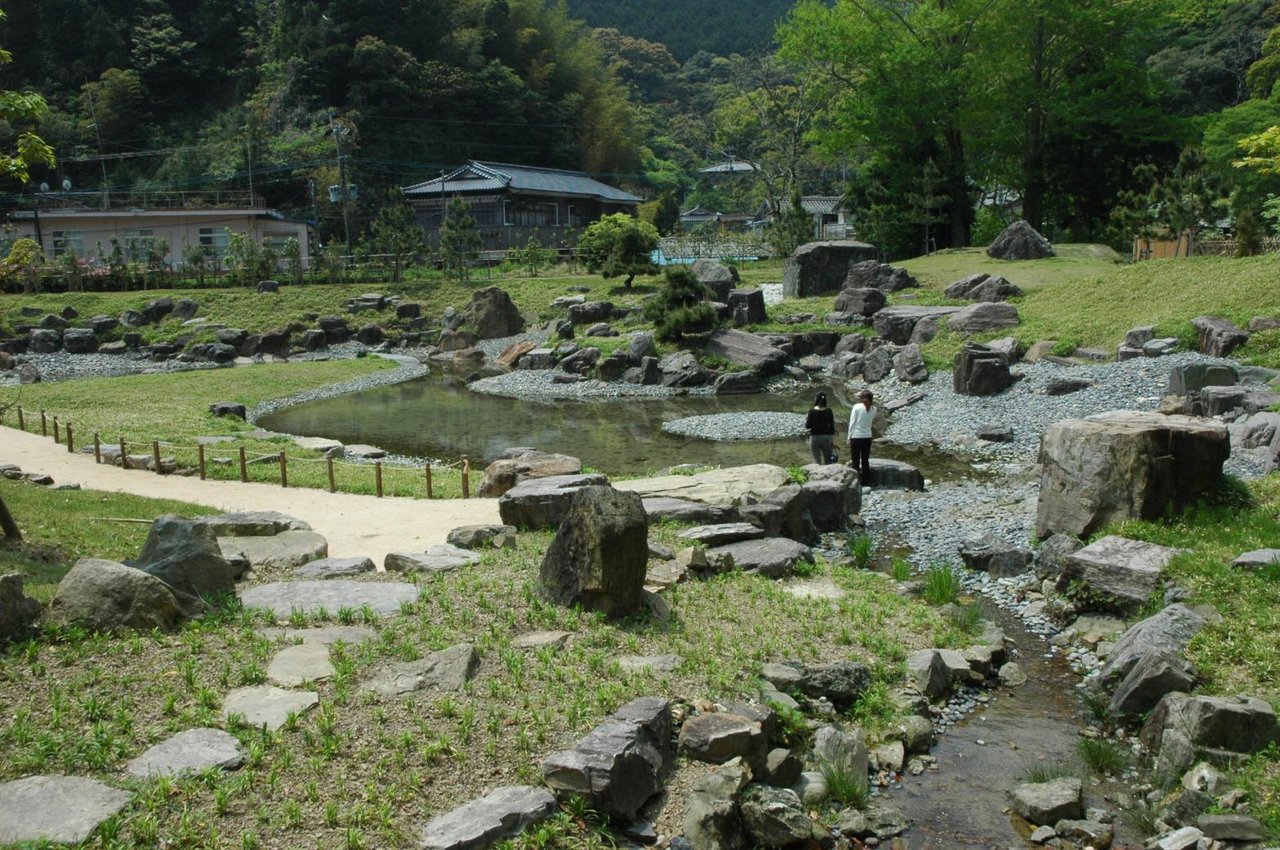 Kaneishi Castle Ruins