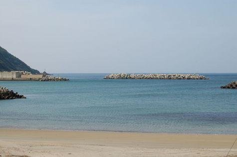 Minatohama Beach