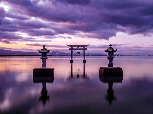 Einootsurugi Shrine