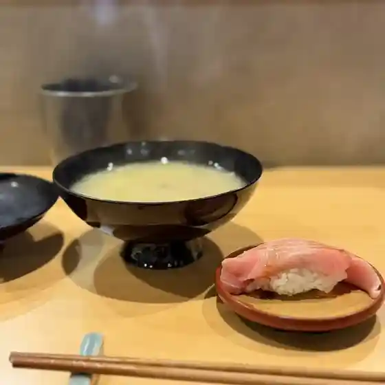 鮨 かわ
