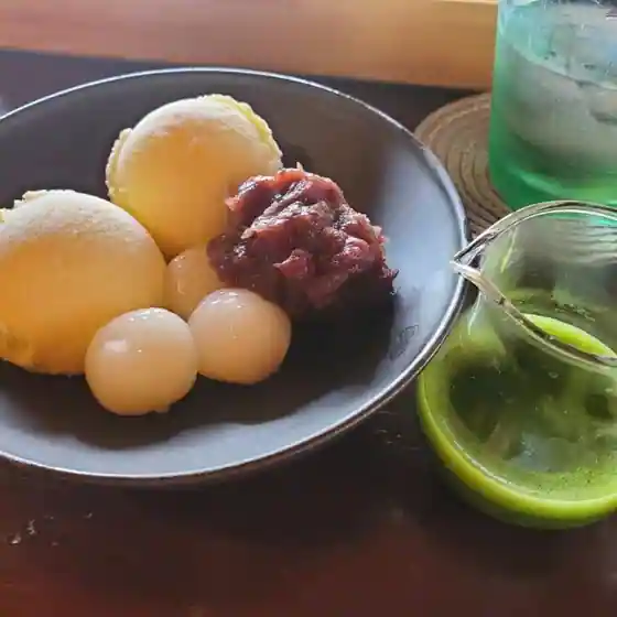 Cafe'葛城館