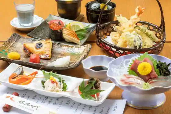 藤左エ門