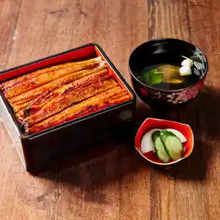 炭火焼和めし処 しんぱち食堂 海南店