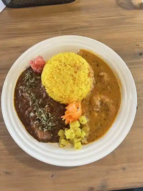 カレータナカ