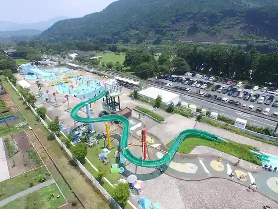 Miya Riba Watarai Park Yusui Puru Kagami