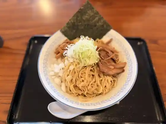 RA-MEN 与平治 渡