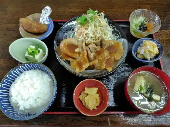 めし家