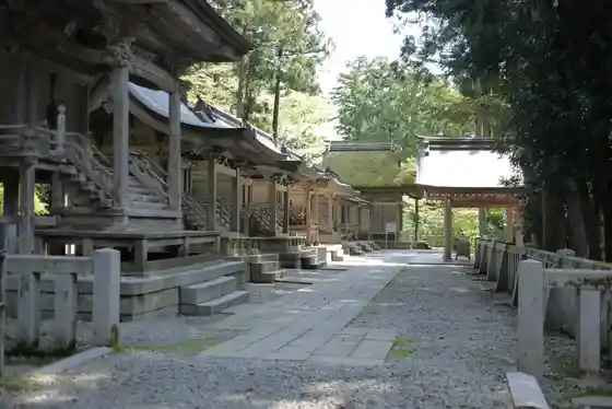 Yahiko Jinja Keidai Massha Ju Hashira Jinja Shaden