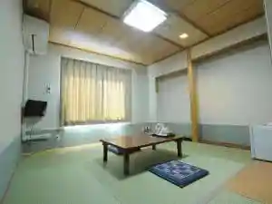 旅館　二海