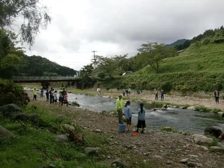Doshi Kawa Keiryu Fisshingu Center (Doshigawakeiryufisshingusenta)