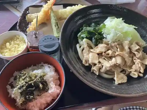 Chuo Tsuru Kantorikurabu Restaurant