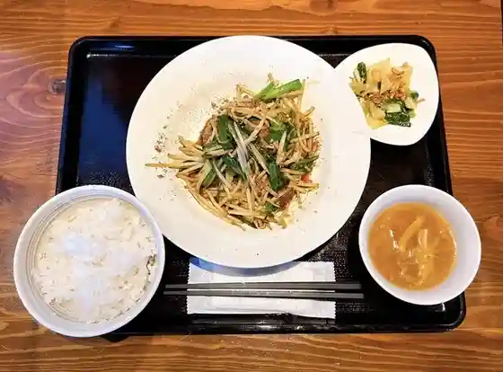 Izakayagohan Nakayan