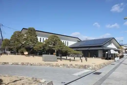 Yamanashi City Community Exchange Center, Town Station Yamanashi