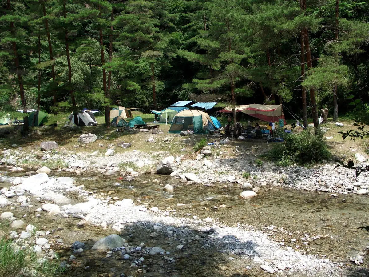 Niken Ya Campground