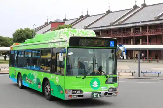 Burari Sankeien Bus