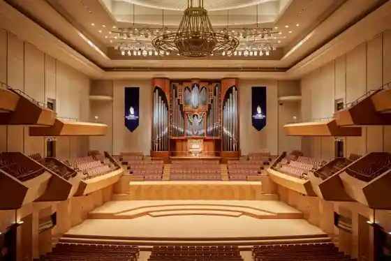 Yokohama Minato Mirai Hall