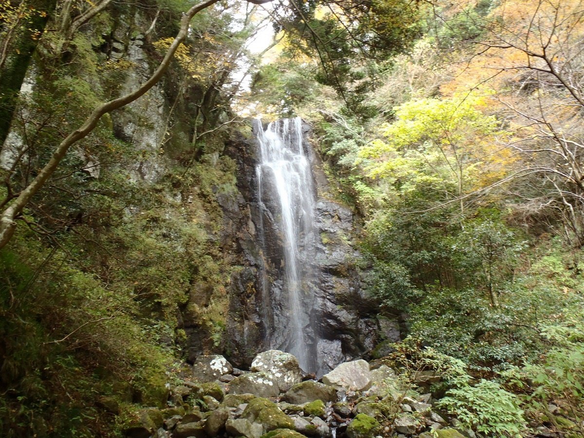 Hakuun Falls