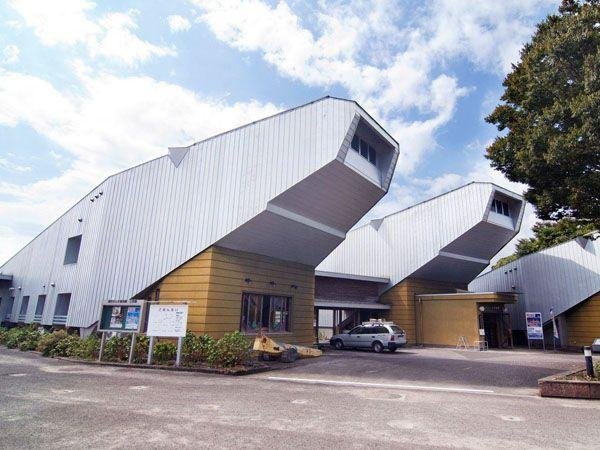 Yunomae Manga Art Museum
