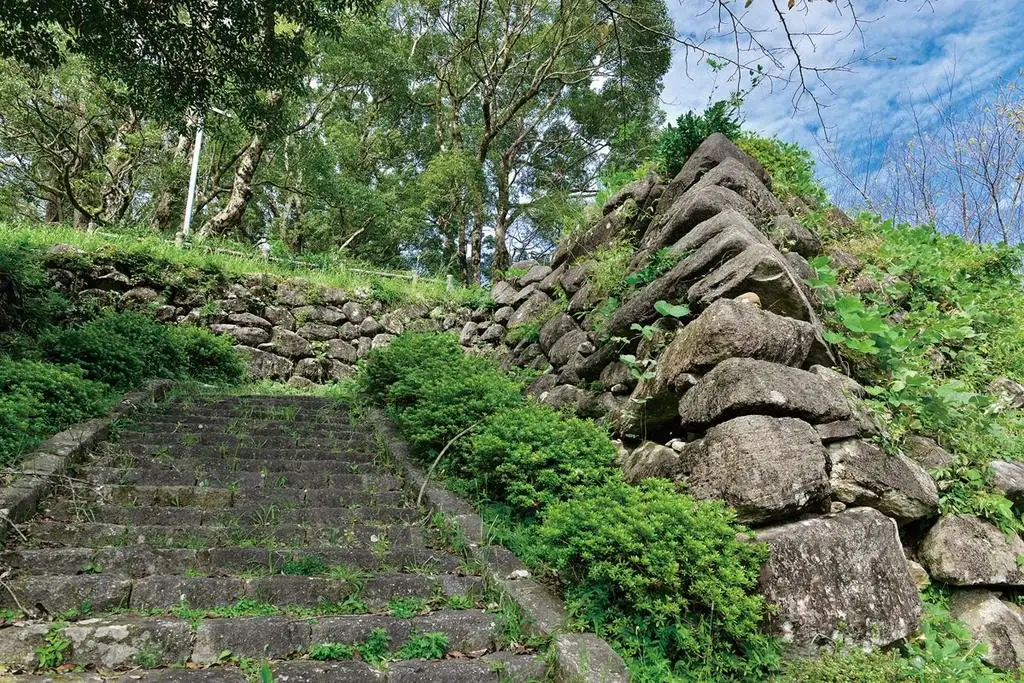 Matsuo Castle Ruins